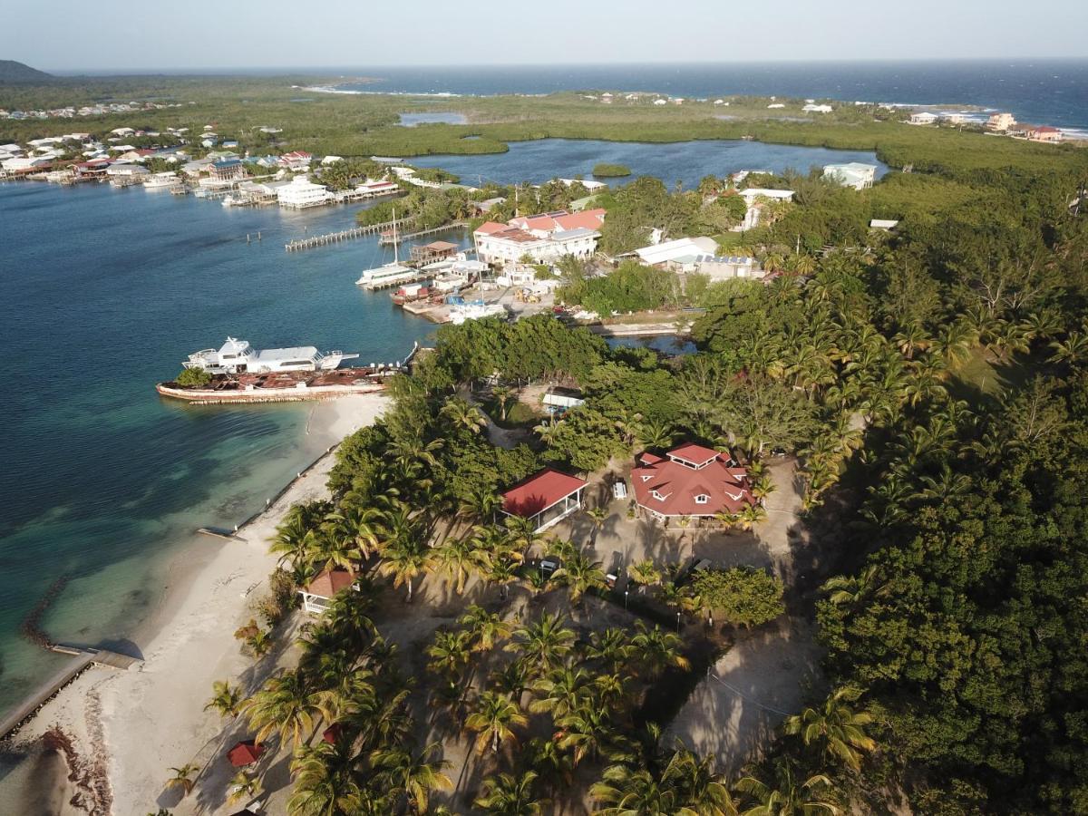 Sea Eye Hotel - Sunset Building Utila Luaran gambar